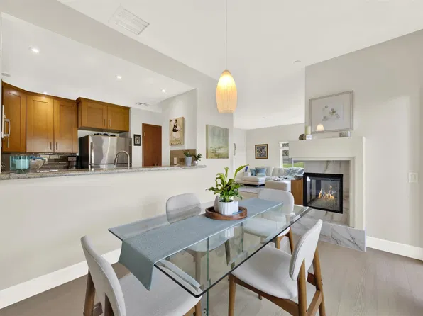 12122 Royal Birkdale Row Unit 103, San Diego, CA 92128