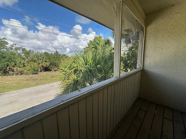 2531 Waters Edge Dr — Photo 45