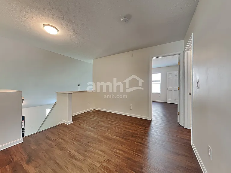 4206 N Gensen Loop — Photo 8