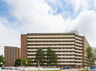 3555 Derry Rd E #801, Mississauga, ON L4T 1B2
