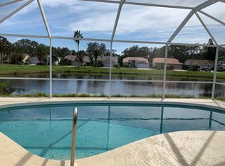 9598 Knightsbridge Cir, Sarasota, FL 34238