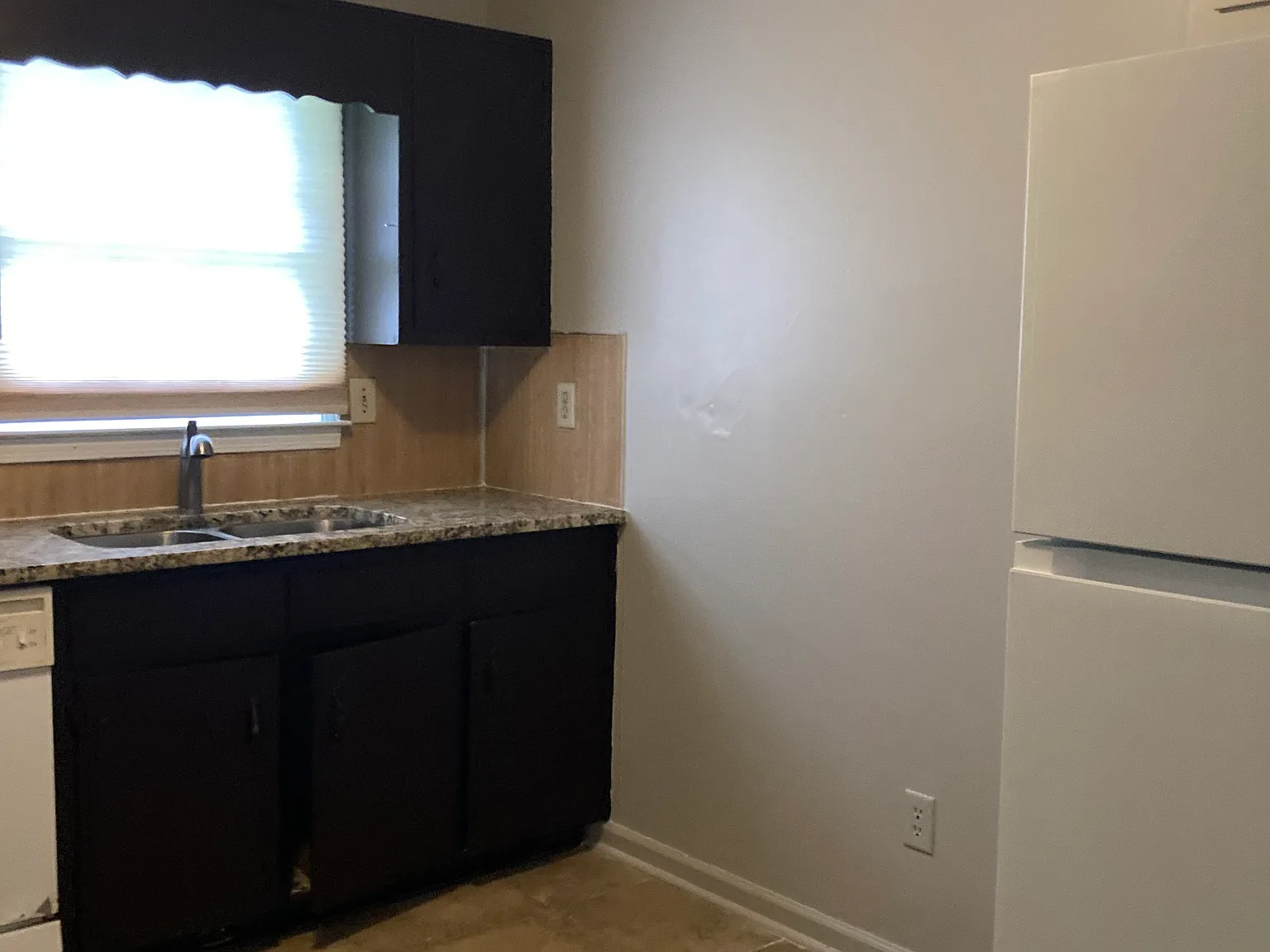 2 bed, 1200 sqft, $1,450 — Photo 4