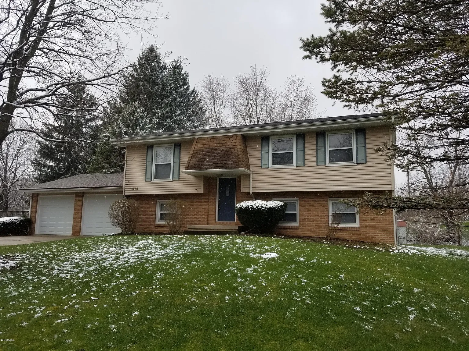 3408 Balmars Ave photo 1