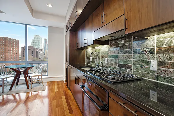 Rented by Compass | media 6