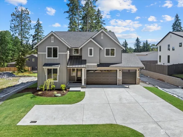 427 SW 366th Street, Federal Way, WA 98023