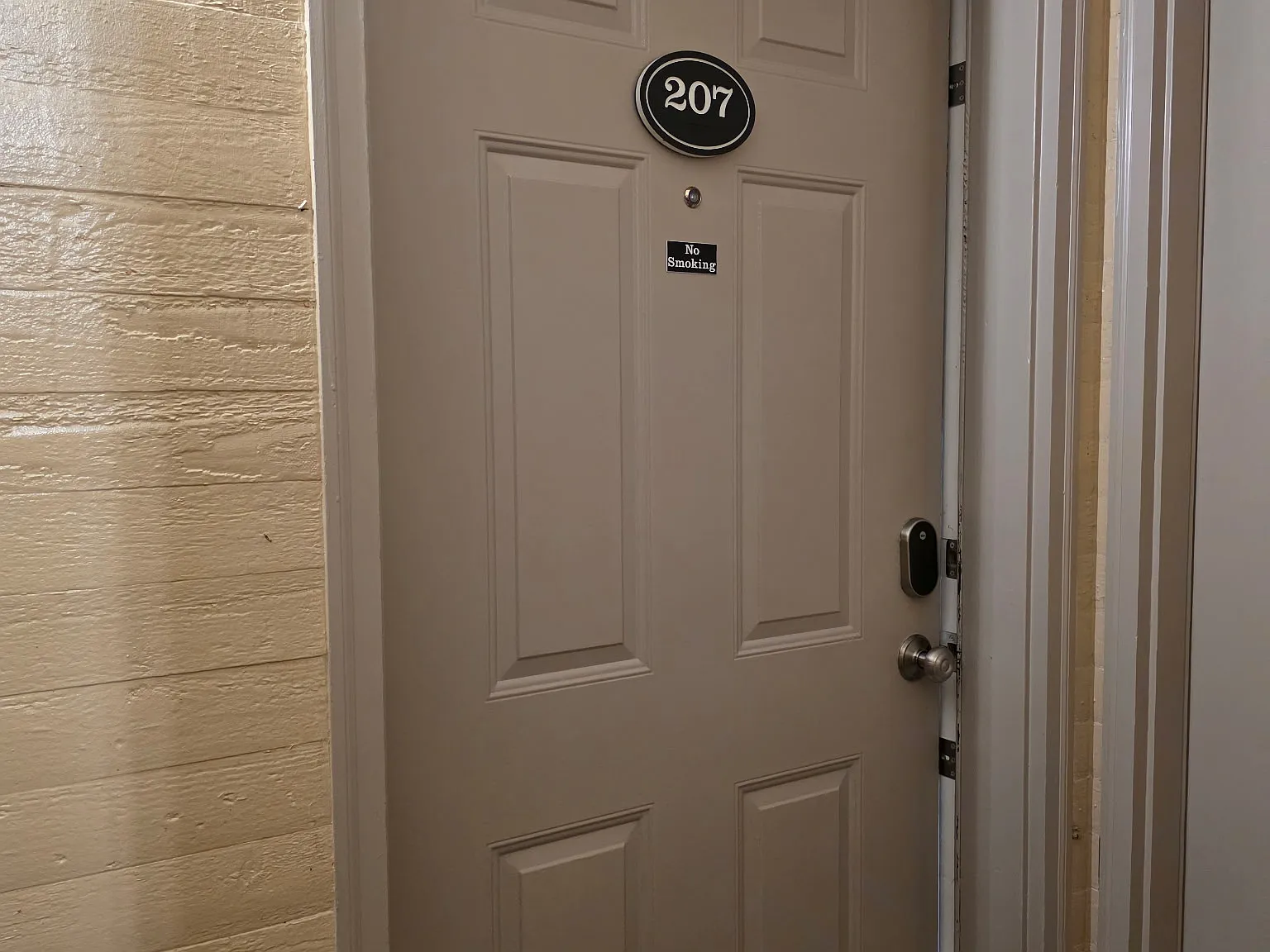 2 bed, 722 sqft, $2,800 — Photo 1