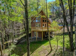 15 Fern Ct S, Terra Alta, WV 26764