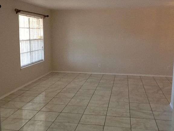 5th image of 107 Northwind Dr
