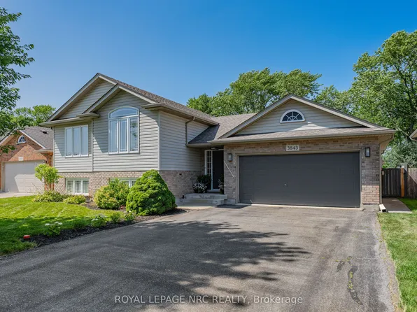 3843 Weinbrenner Rd, Niagara Falls, ON L2G 7Y1