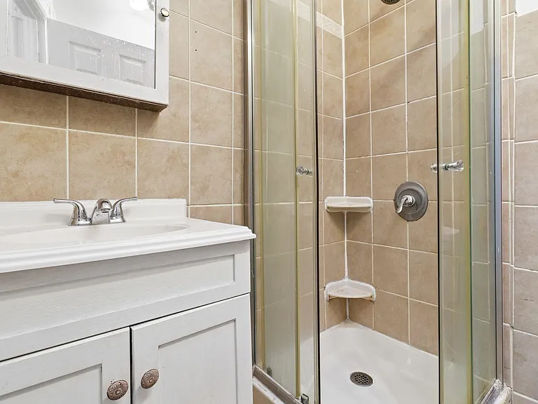 491 Mercer St #2 — Photo 25