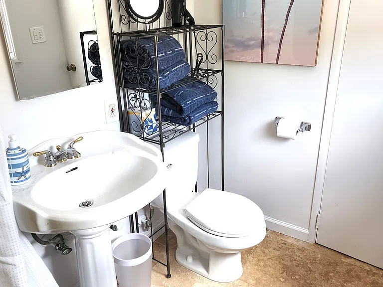 4831 Austin Dr — Photo 14