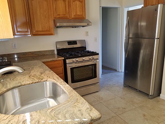 Fully remodeled kitchen with new stainless steel Star appliances