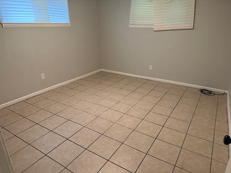 1682 Hamlet Dr #1682 — Photo 5
