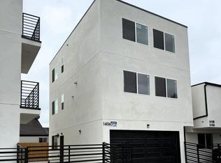 1406 W 57th St, Los Angeles, CA 90062
