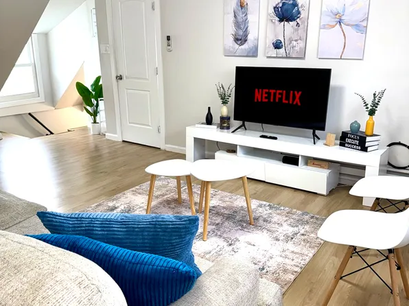 (undisclosed Address), Newark, NJ 07103