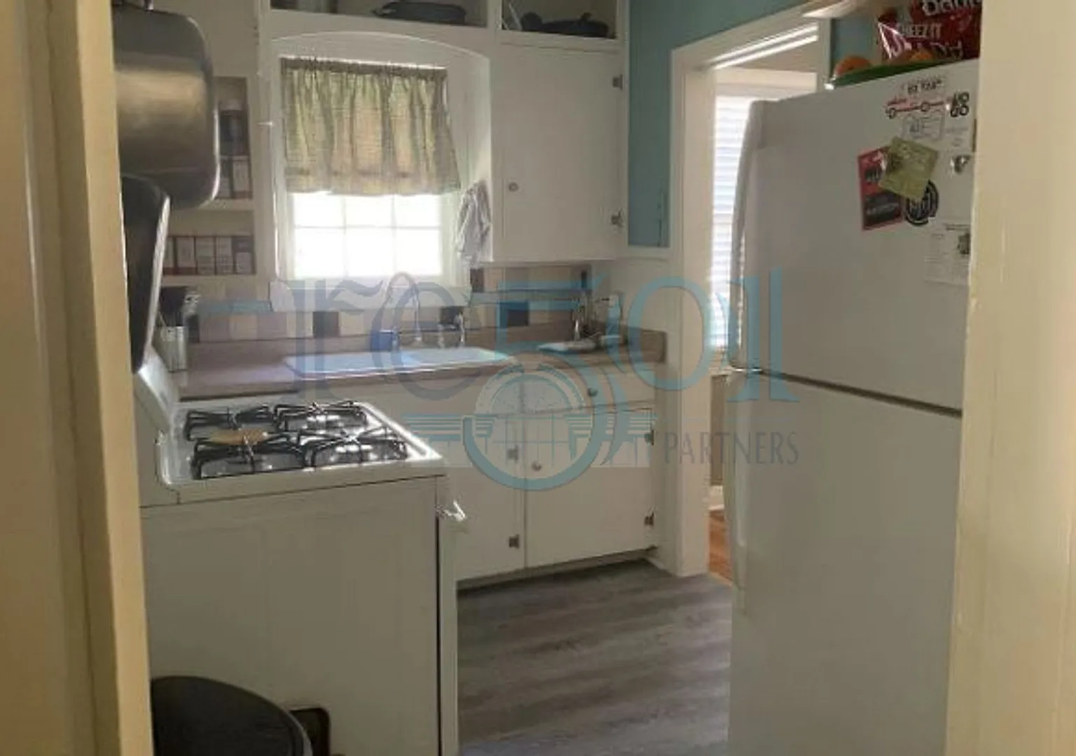 *Coming Soon* 2BR/1BA brick bungalow in Stiff Station, steps from UAMS! — Photo 3