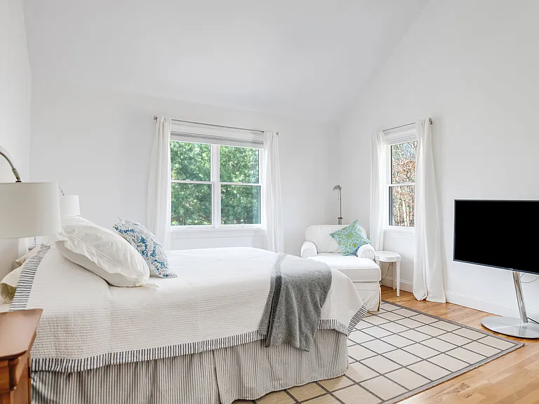 3 Bloom Ave — Photo 30