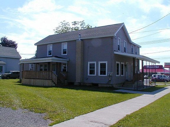 2nd image of 938-940 Paterson St