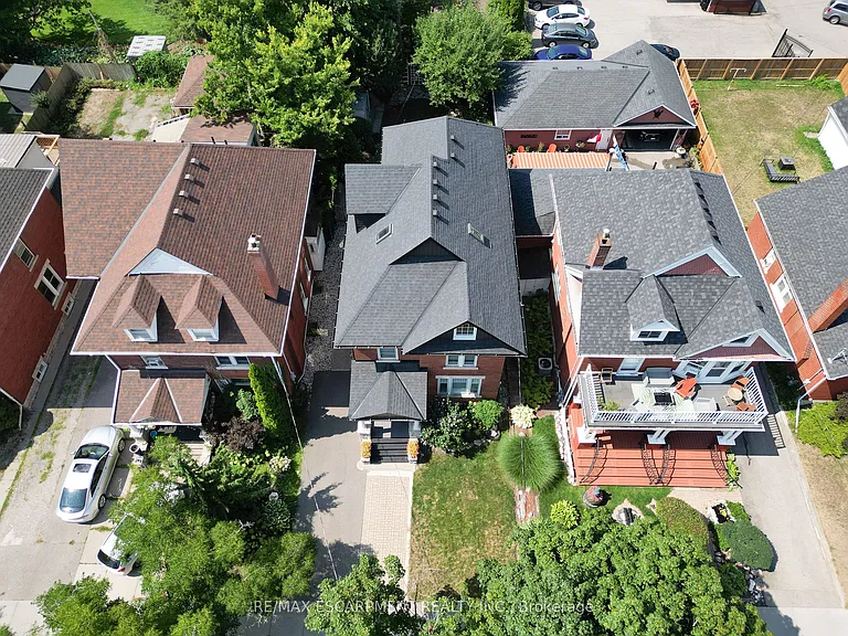 8 William St — Photo 45