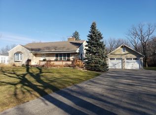 5899 Walnut Ave, Downers Grove, IL 60516