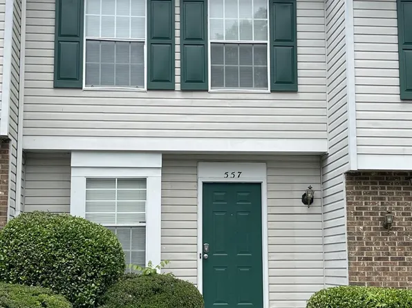 557 Lex Dr, Charlotte, NC 28262
