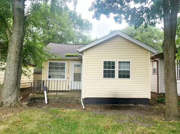 2131 Fairview Ave, Lake Station, IN 46405