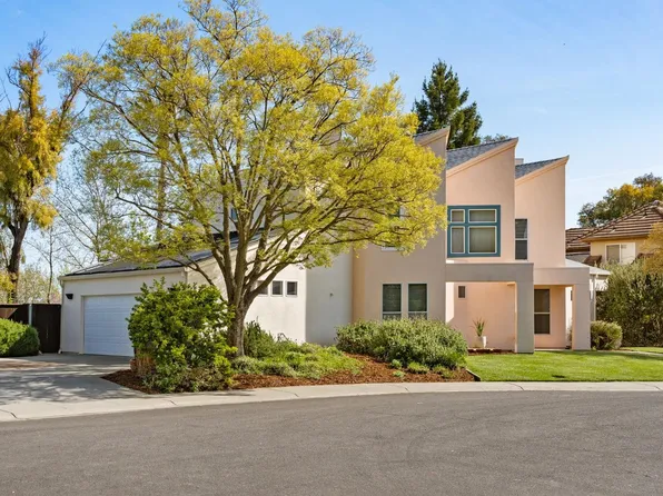 715 Mockingbird Pl, Davis, CA 95616