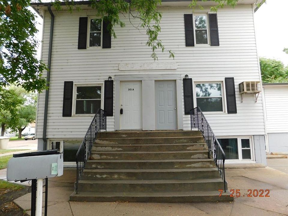 1st image of 301 E East St #A