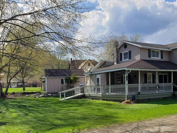 126 River Rd, Genesee, PA 16923