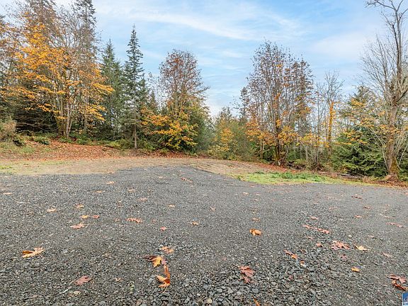 4th image of 677 Fors Rd