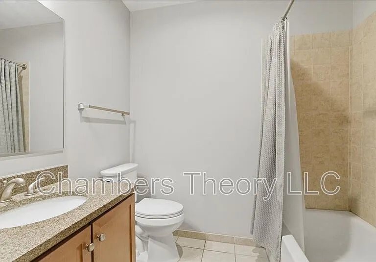 2035 2nd St NW #GL05 — Photo 4