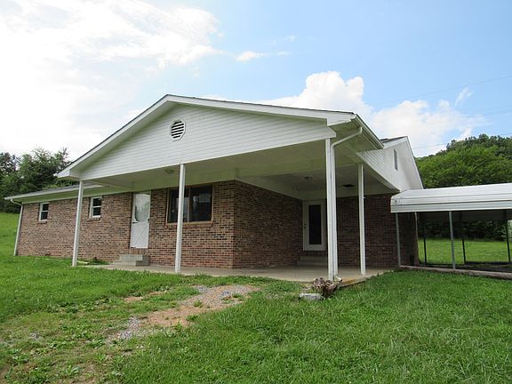 2nd image of 211 Wedgewood Dr #0