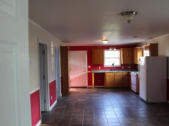 3rd image of 529 County Road 2621