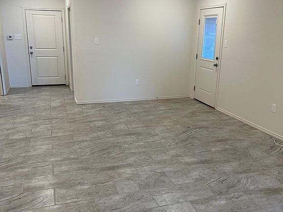 3rd image of 9601 Iola Ave #B