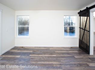 6860 S Rolf Cir UNIT B, Wasilla, AK 99623