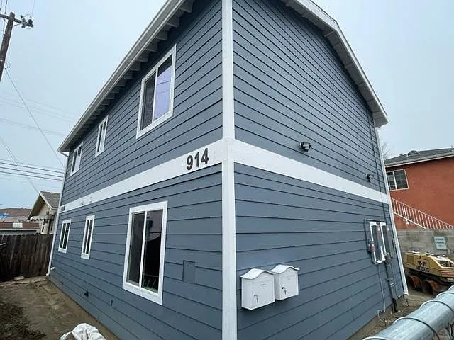 914 E Commonwealth Ave — Photo 4
