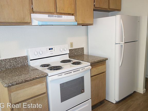 3rd image of 3530 Arey Dr APT 9