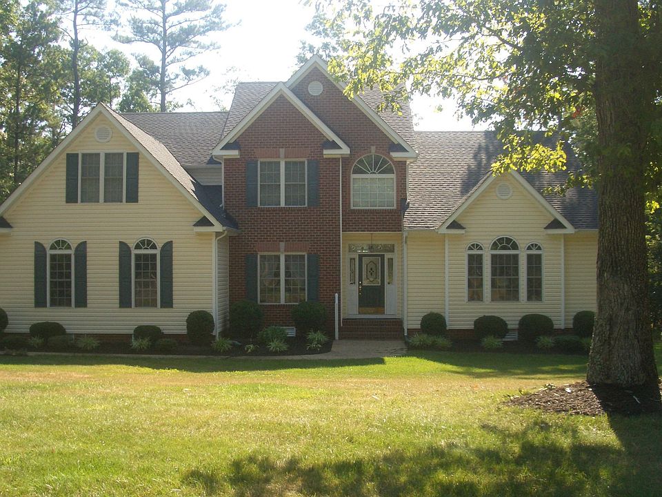 5 BR OPEN FLOOR PLAN BY OWNER