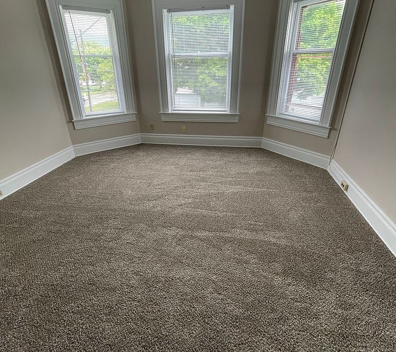 1st image of 608 High St APT B