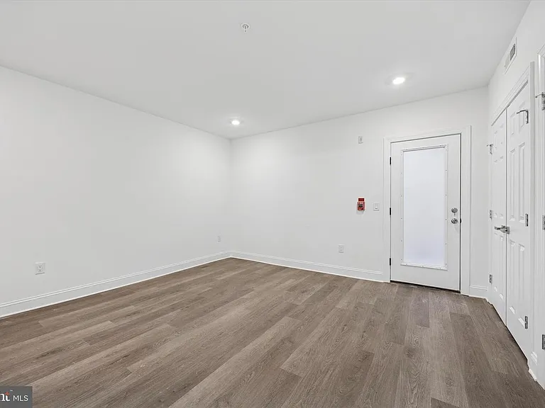 838 S 51st St #2 — Photo 6