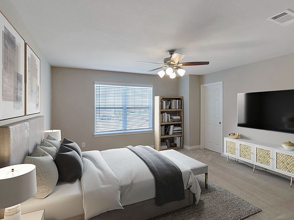 Secondary bedroom