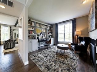 624 Maccubbin Ln, Gambrills, MD 21054