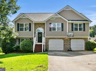 170 Shenandoah Dr, Hiram, GA 30141
