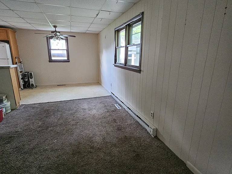 41 S Lakeview Ave — Photo 15