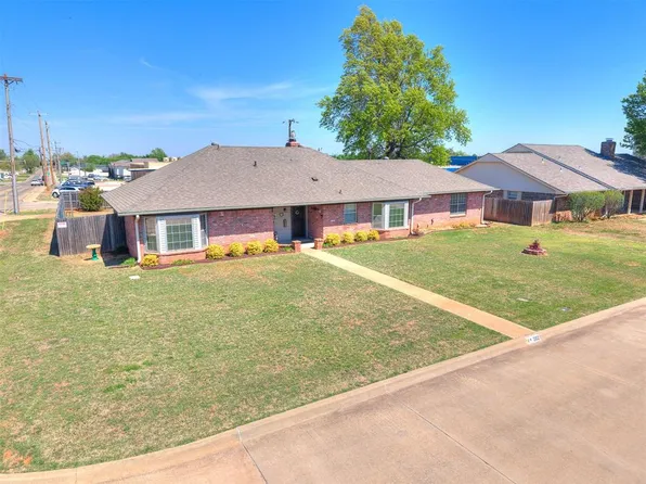 202 E Chicago St, Shawnee, OK 74804