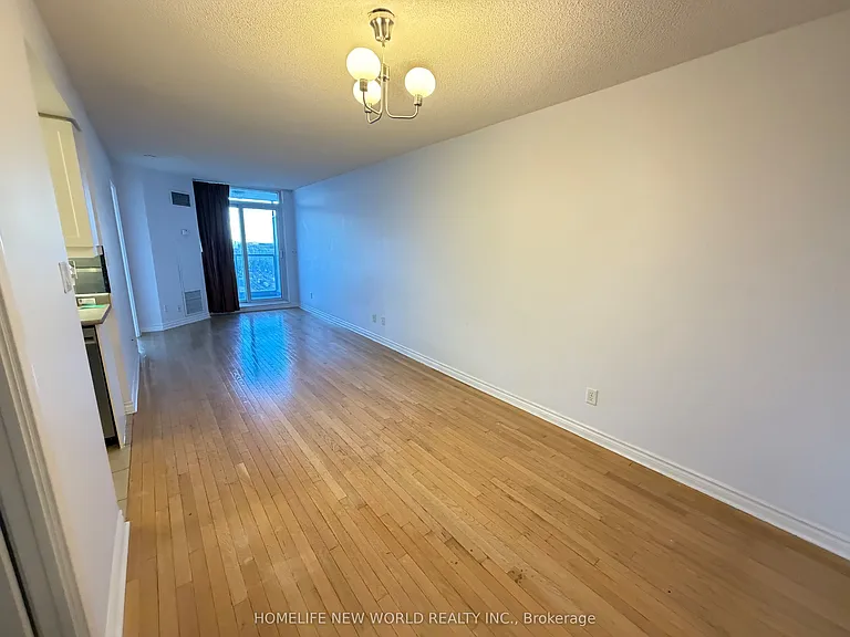 3 Rean Dr #1805 — Photo 3