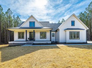 950 Horseshoe Rd, Signal Mountain, TN 37377