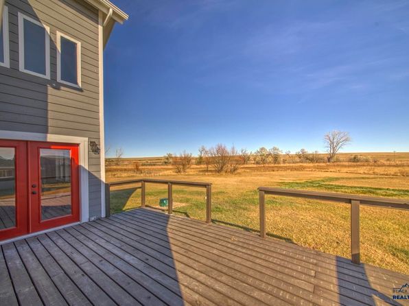 15555 E Highway 44, Caputa, SD 57725
