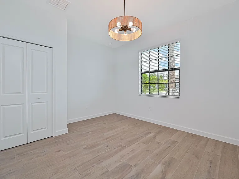20492 Verawood Loop — Photo 23