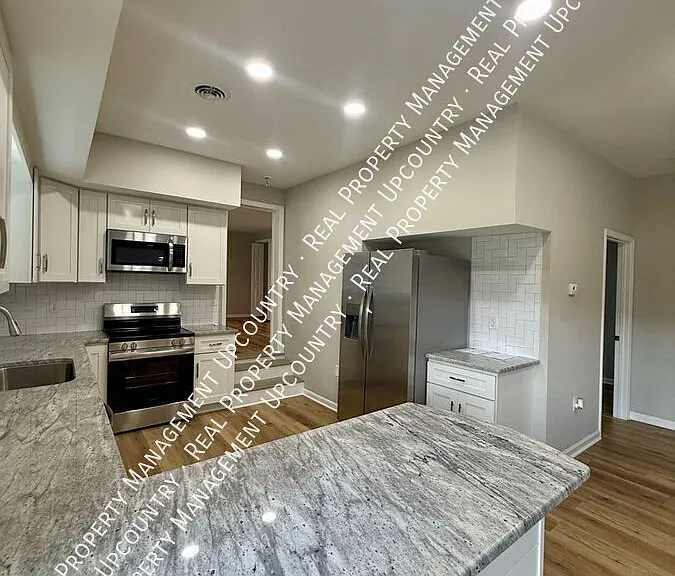 2822 Carolina Country Club Rd — Photo 6